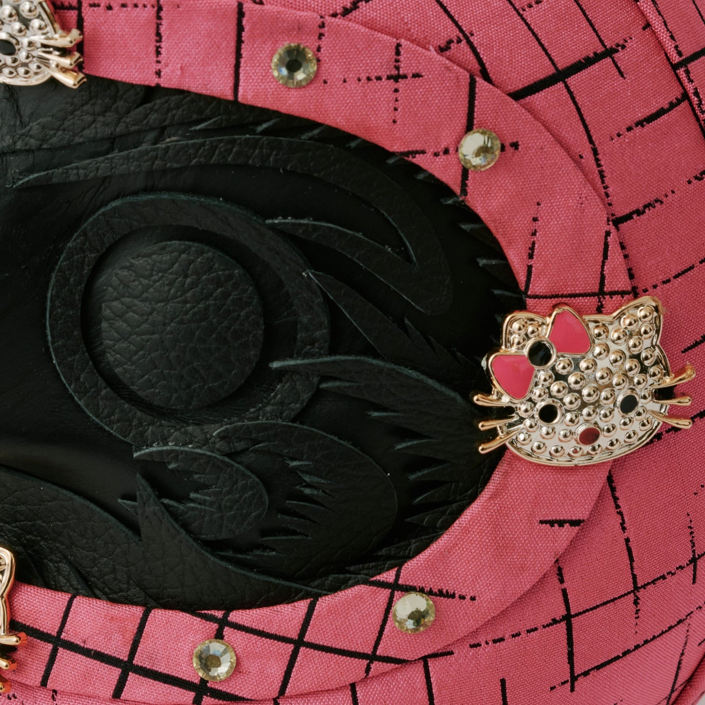 【NEW】Black Kitty